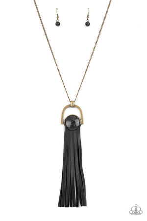 Paparazzi Winslow Wanderer - Brass Necklace