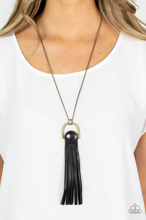 Paparazzi Winslow Wanderer - Brass Necklace
