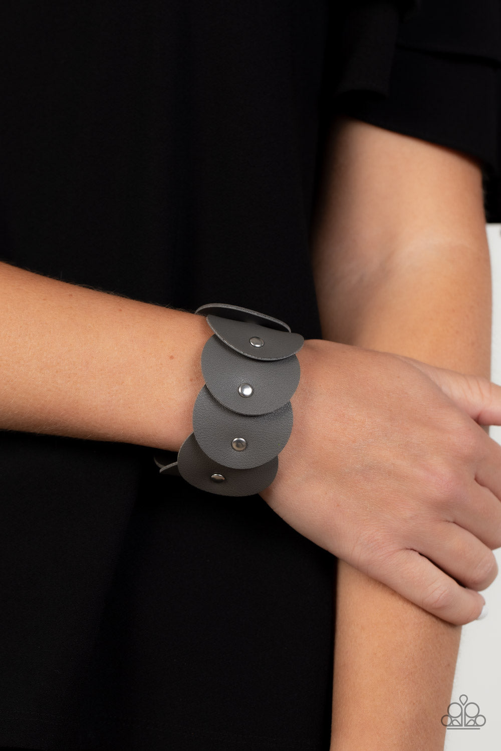 Paparazzi Rhapsodic Roundup - Silver Bracelet