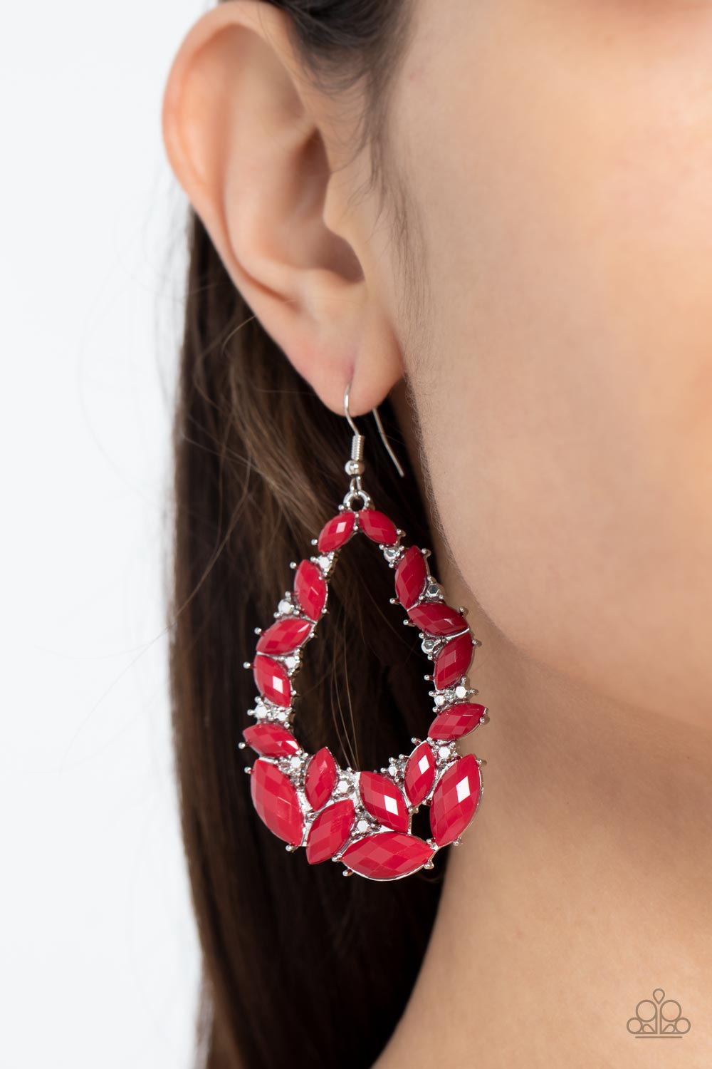 a glimmering collection of faceted Fire Whirl marquise beads coalesce into a glamorous teardrop. Faceted silver accents are sprinkled through the design, adding a spritz of metallic shimmer