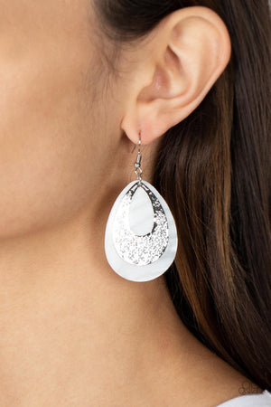 Paparazzi Bountiful Beaches - White Earrings