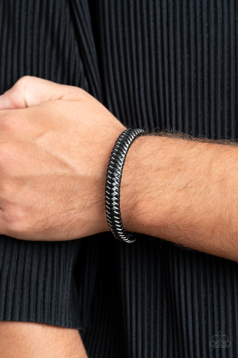 Paparazzi HAUTE-breaker - Silver Urban Bracelet