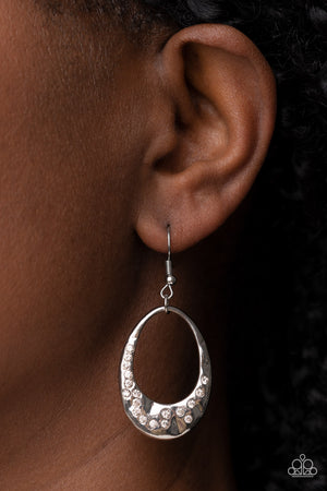 Paparazzi Classic Keepsake - White Earrings