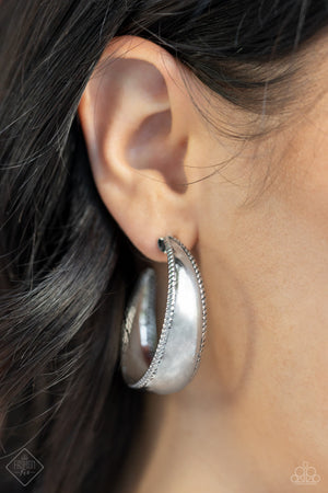 Paparazzi Dune Dynasty - Silver Earrings