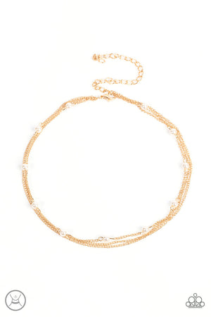 Paparazzi Daintily Dapper - Gold Choker