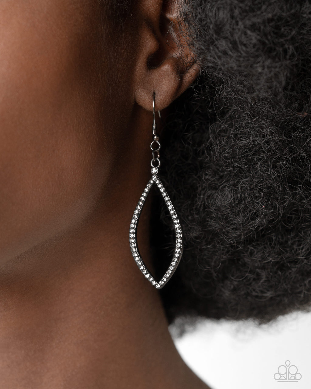 Paparazzi Twinkly Treat - Black Earrings