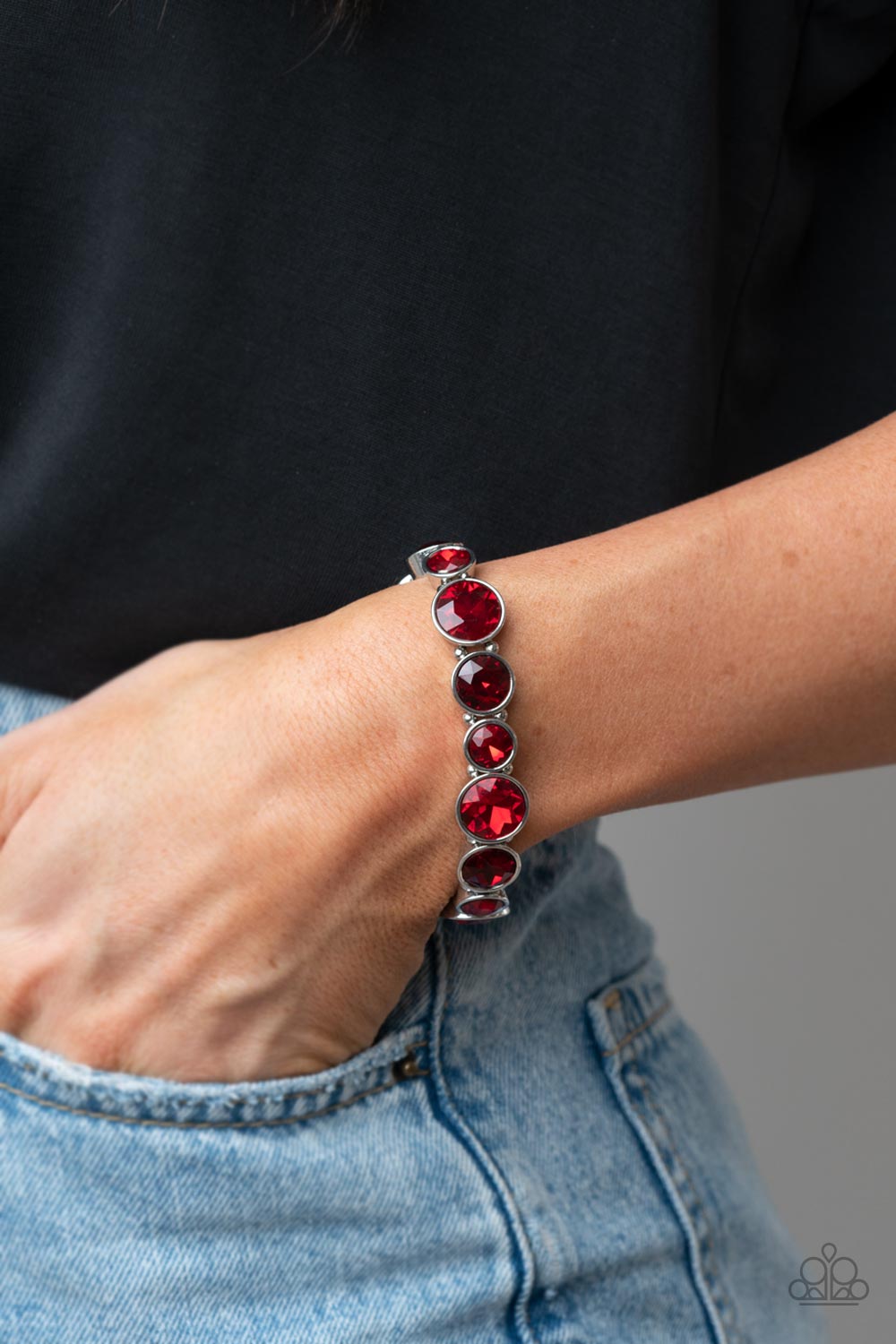 Paparazzi Twinkling Tease - Red Bracelet