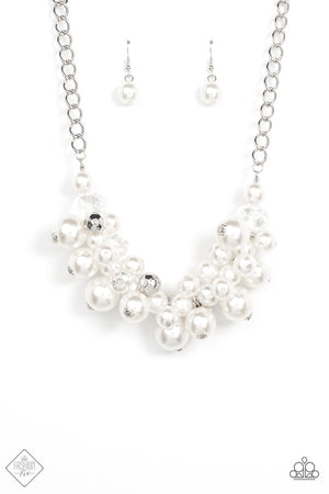 Paparazzi Romantically Reminiscent - White Necklace