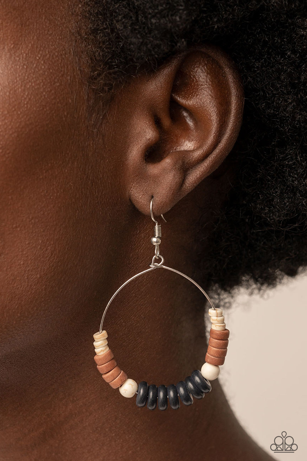 Paparazzi Earthy Esteem - Black Earrings