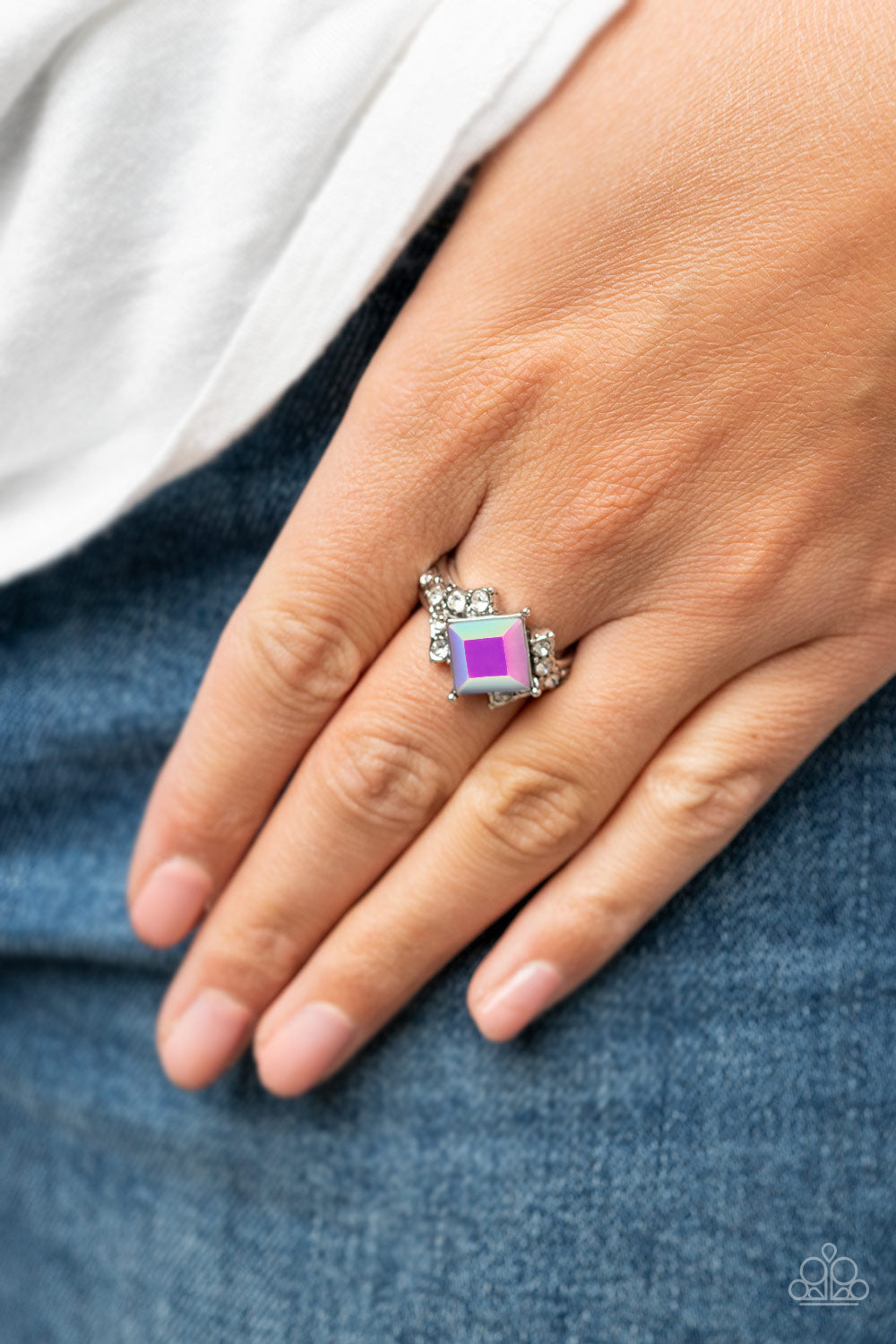 Paparazzi Mind-Blowing Brilliance - Purple Ring