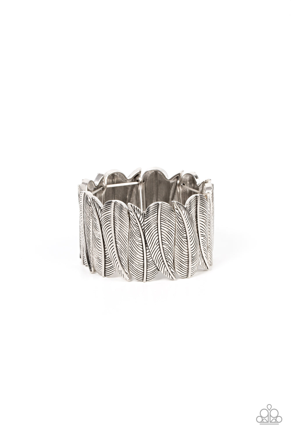 Embossed in feather-like details, pairs of overlapping silver leaf frames are threaded along stretchy bands around the wrist