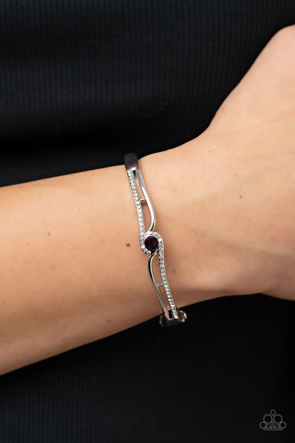 Paparazzi Top-Shelf Shimmer - Purple Bracelet