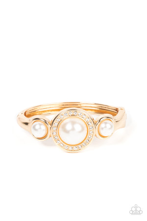 Paparazzi Debutante Daydream - Gold Bracelet