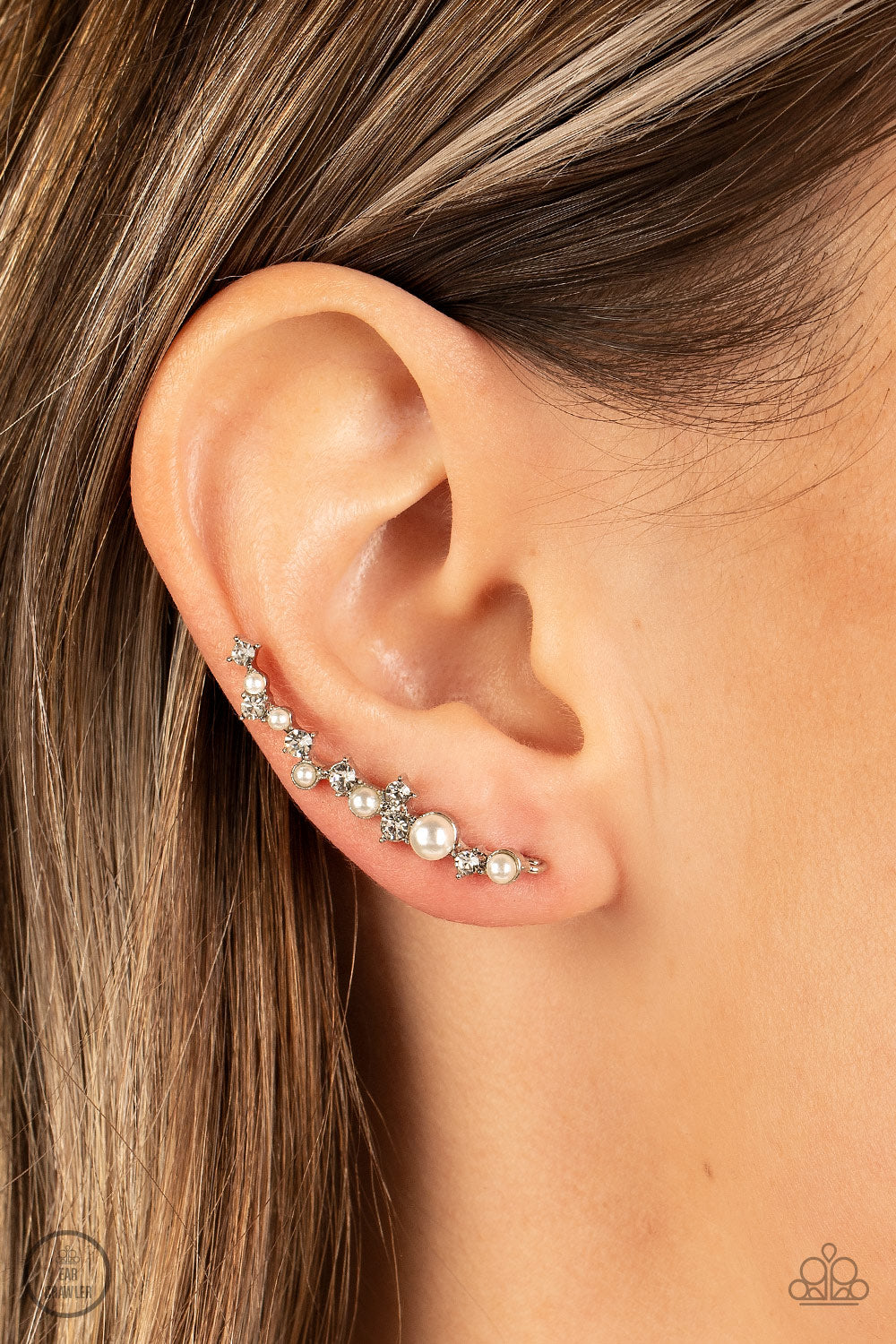Paparazzi Couture Crawl - White Ear Crawlers