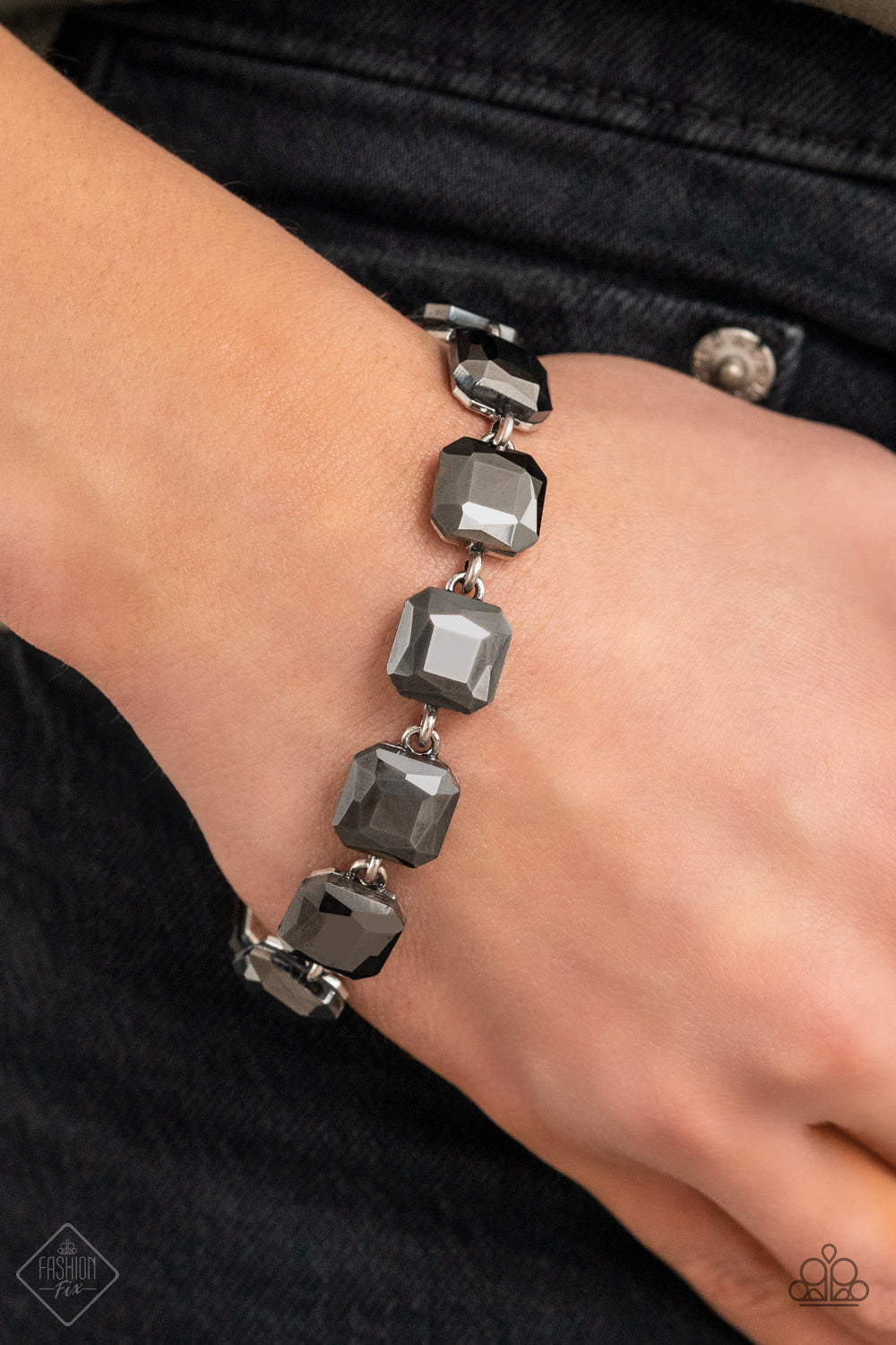 Paparazzi Mind-Blowing Bling - Silver Bracelet