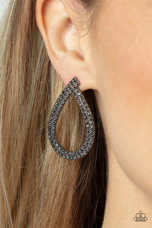 Paparazzi Diva Dust - Black Earrings
