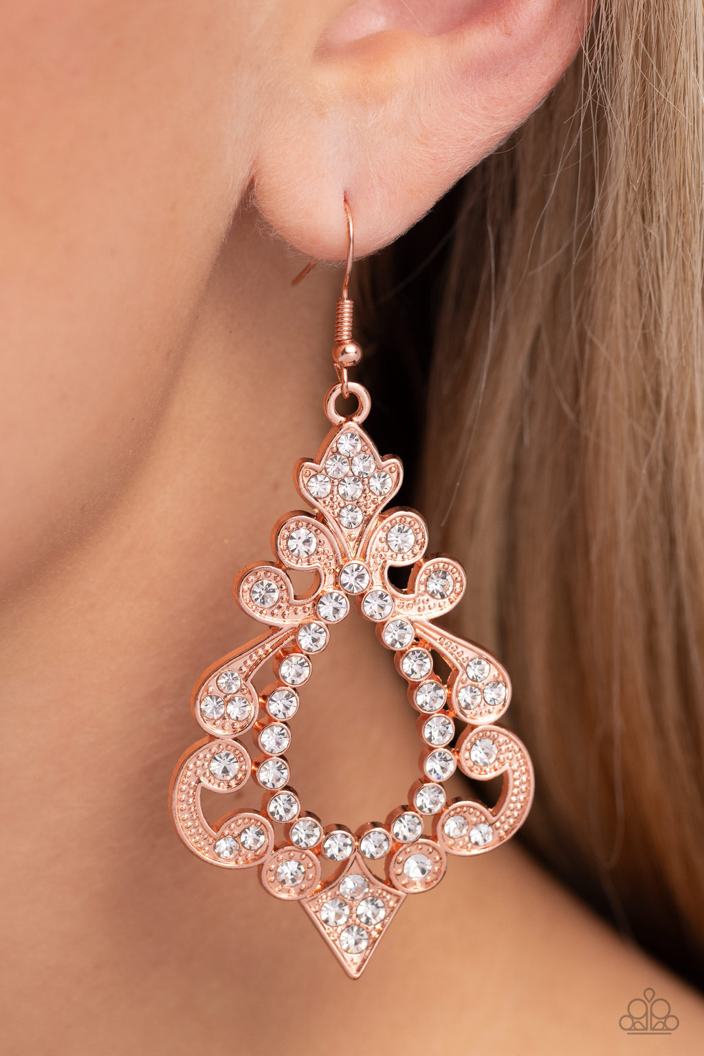Paparazzi Fit for a DIVA - Copper Earrings