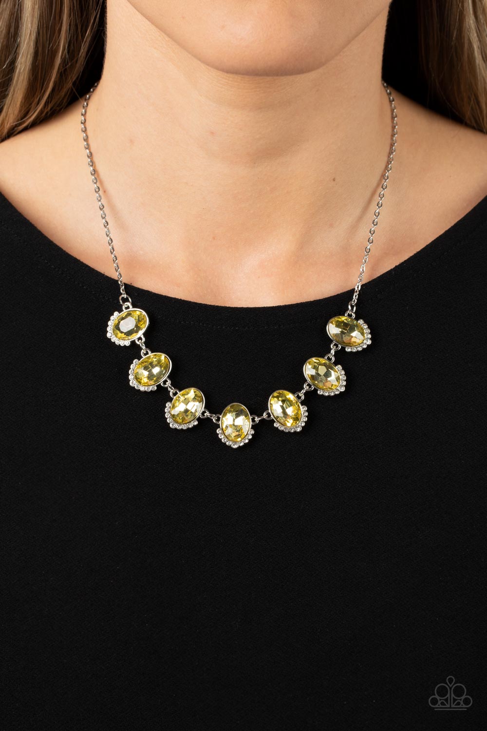 Paparazzi Unleash Your Sparkle - Yellow Necklace