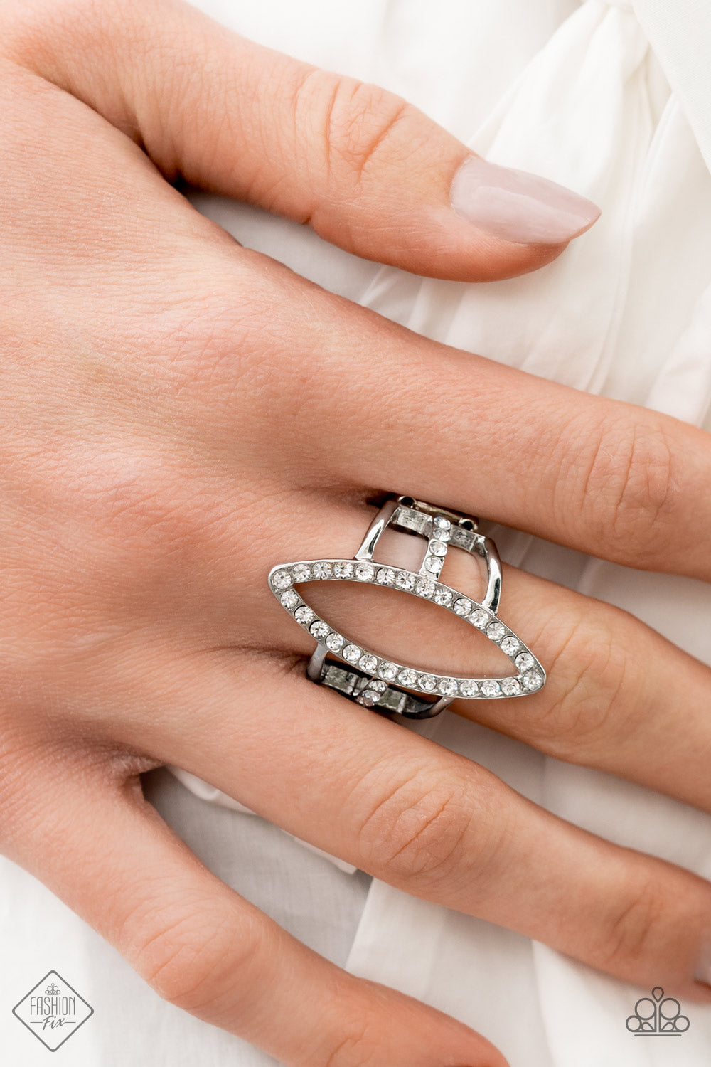 Paparazzi Icy Intuition - White Ring