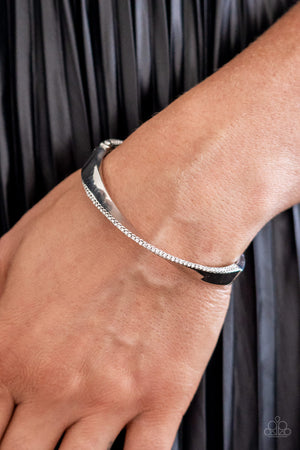 Paparazzi Artistically Adorned - White Bracelet