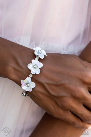 Paparazzi Glimpses of Malibu - Complete Trend Blend - September 2023