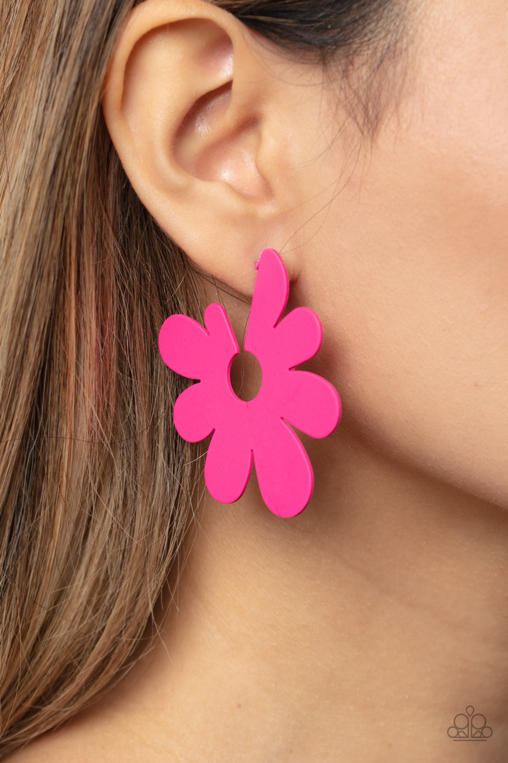 Paparazzi Flower Power Fantasy - Pink Earrings