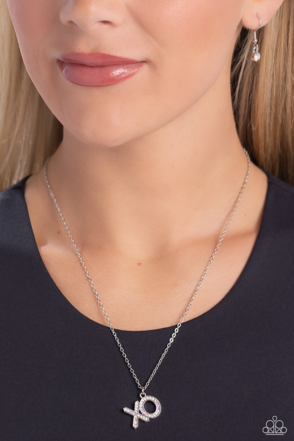 Paparazzi XO Showcase - White Necklace