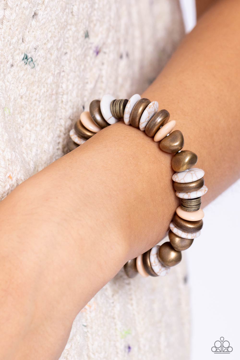 Paparazzi Harmoniously High-End - Brass Bracelet