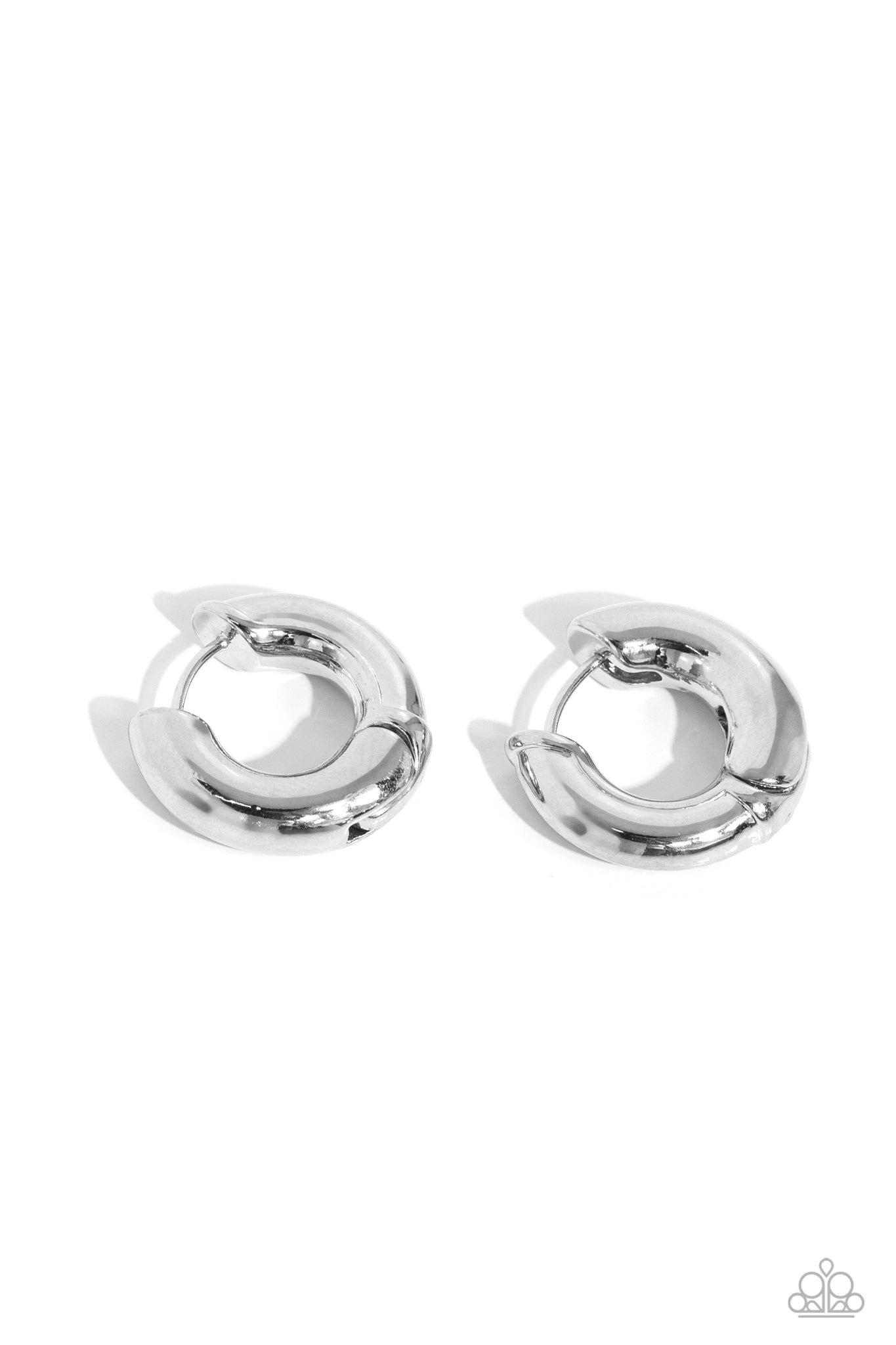 Paparazzi Textured Theme - Silver Earrings