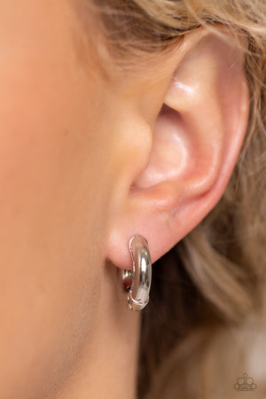 Paparazzi Textured Theme - Silver Earrings