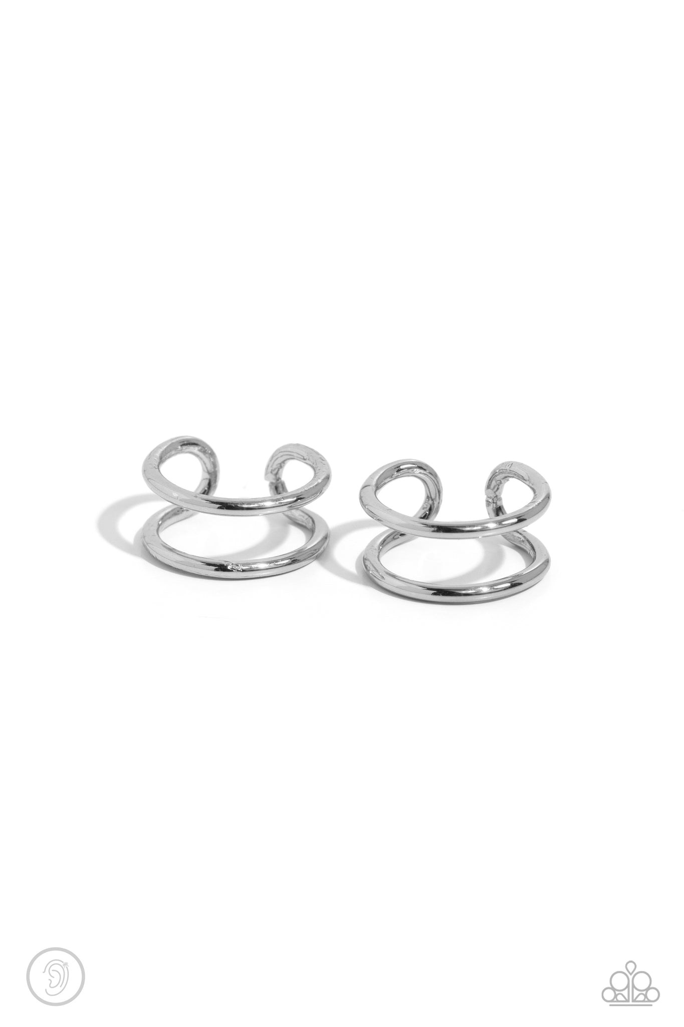 Paparazzi Metallic Moment - Silver Ear Cuff