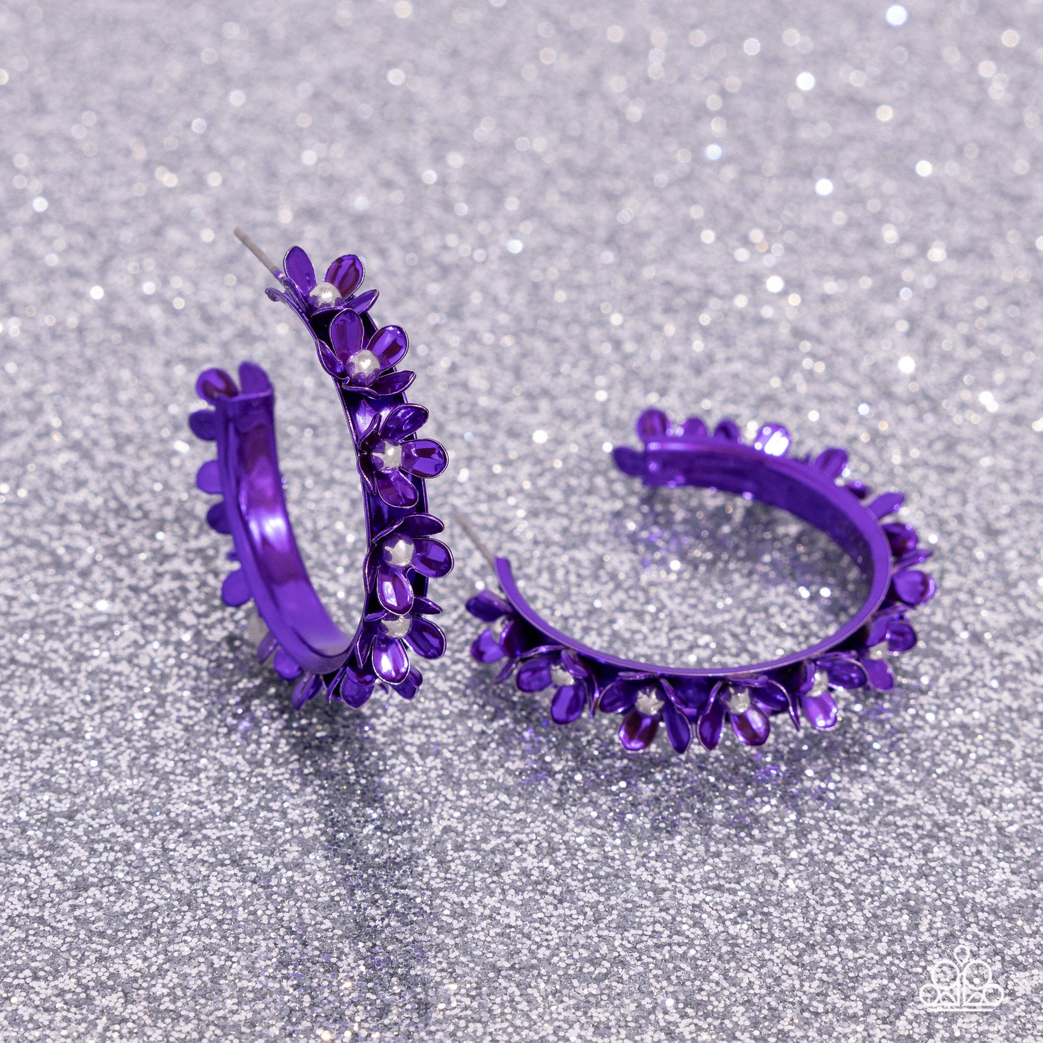 Paparazzi Fashionable Flower Crown - Purple Earrings