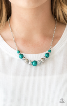 Paparazzi The Big-Leaguer - Green Necklace - Spellbound Jewelz
