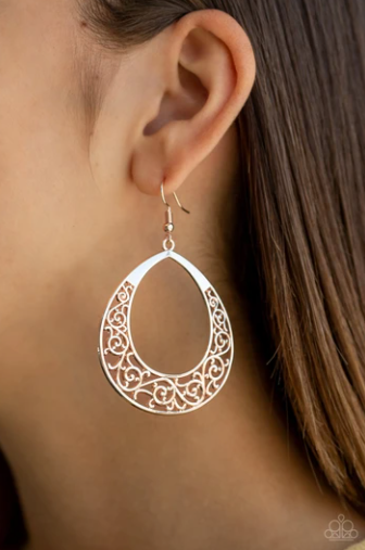Paparazzi Vineyard Venture - Rose Gold Earrings