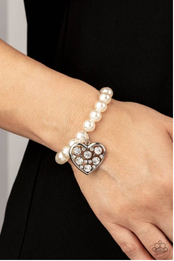 Paparazzi Cutely Crushing - Pink Bracelet