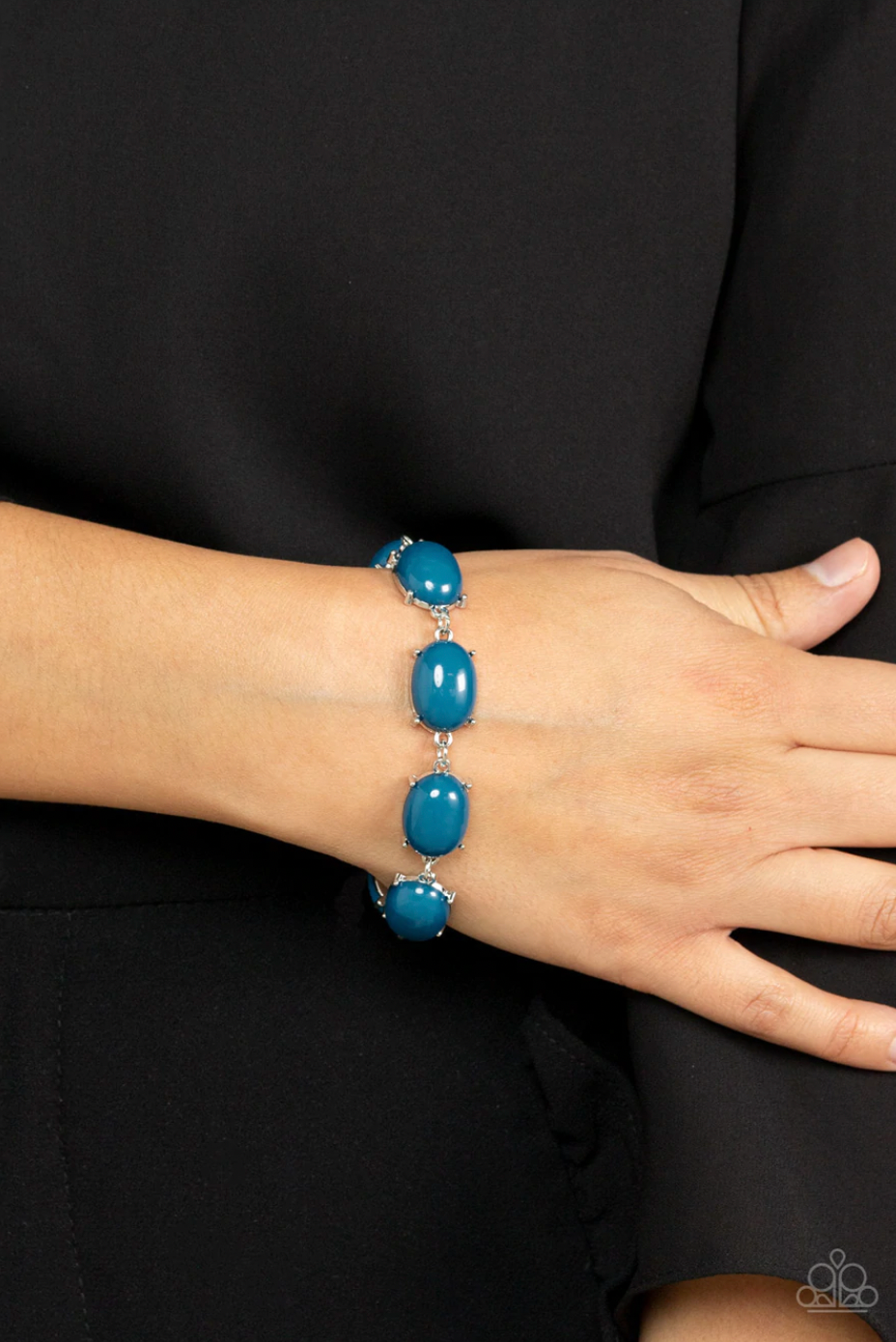 Paparazzi Confidently Colorful - Blue Bracelet