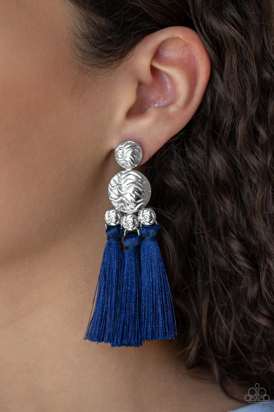 Paparazzi Taj Mahal Tourist - Blue Earrings