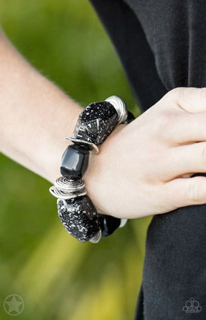 Paparazzi Glaze of Glory - Black Bracelet - Spellbound Jewelz