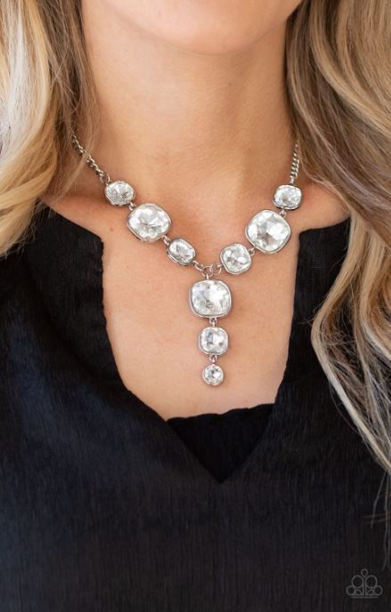 Paparazzi EMP 2020 Legendary Luster - White Necklace - Spellbound Jewelz