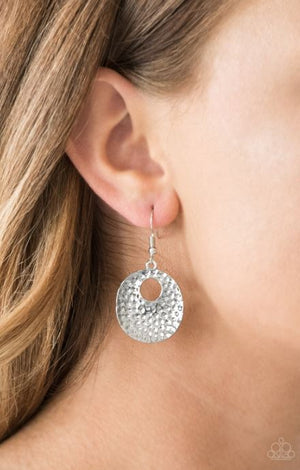 Paparazzi A Taste For Texture - Silver Earrings - Spellbound Jewelz