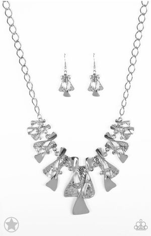 Paparazzi The Sands of Time - Silver Necklace - Spellbound Jewelz